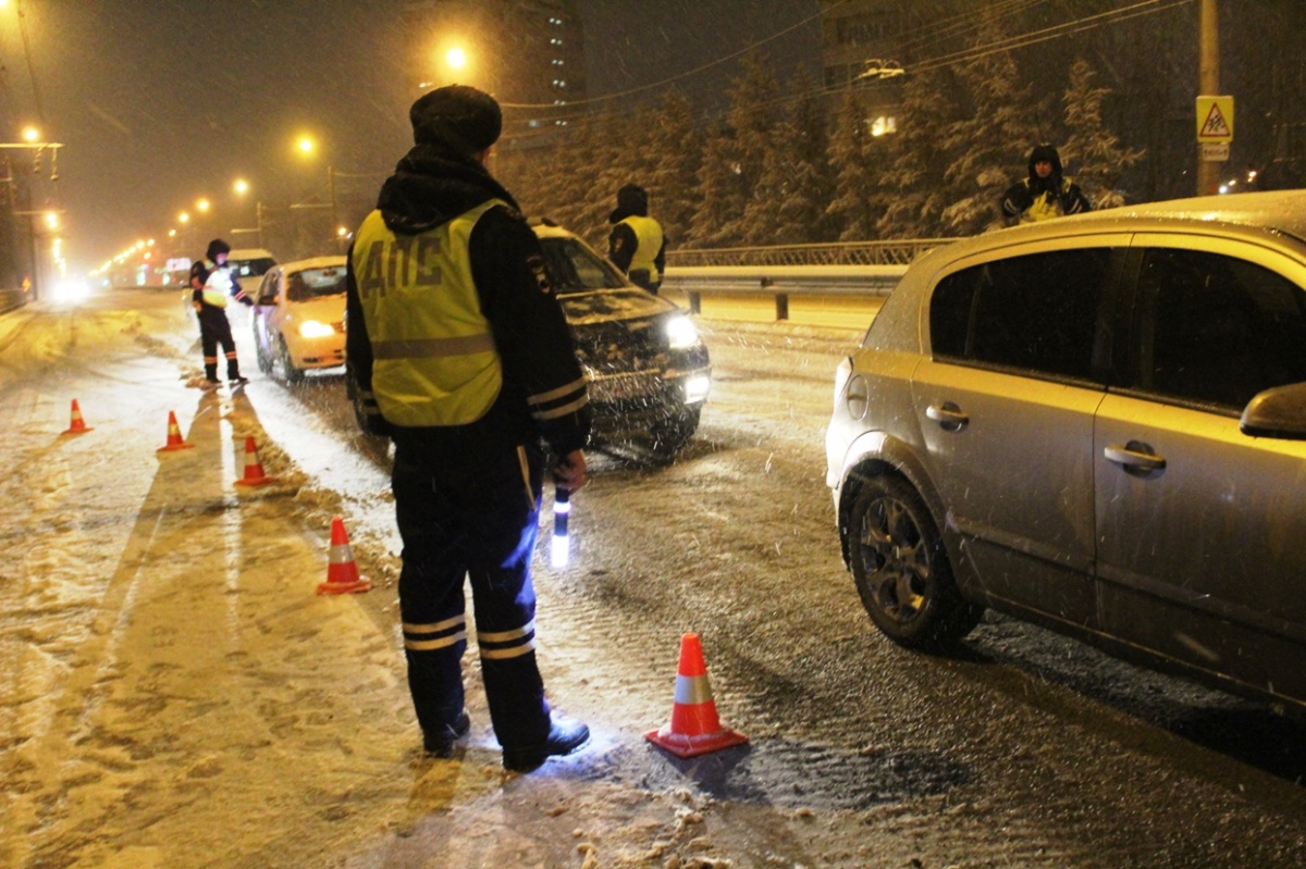 Рецидивист в Георгиевске заявил об угоне автомобиля, на котором убегал от  полиции | Nevworker